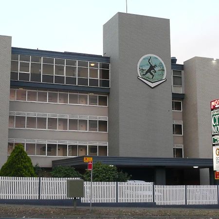 Parramatta City Motel Сидней Экстерьер фото