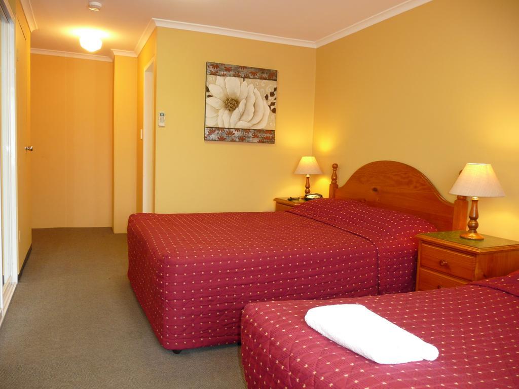Parramatta City Motel Сидней Номер фото