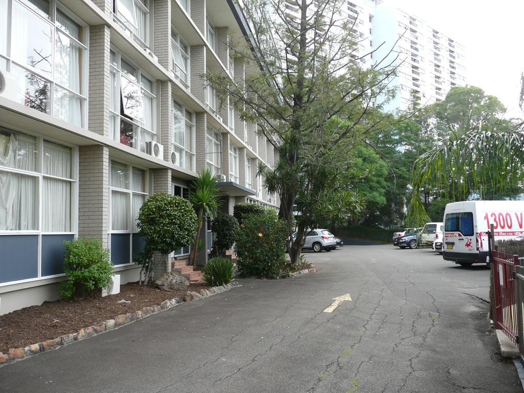Parramatta City Motel Сидней Экстерьер фото