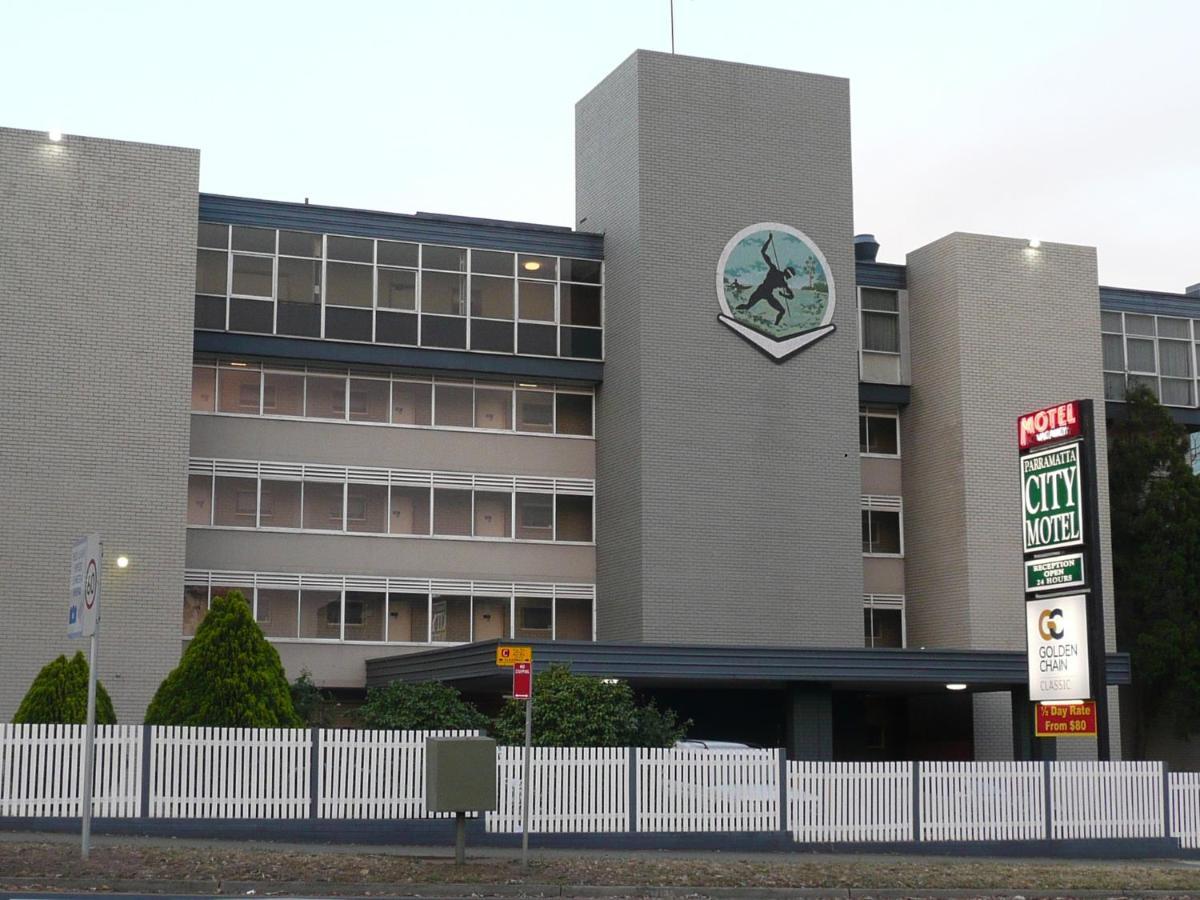 Parramatta City Motel Сидней Экстерьер фото