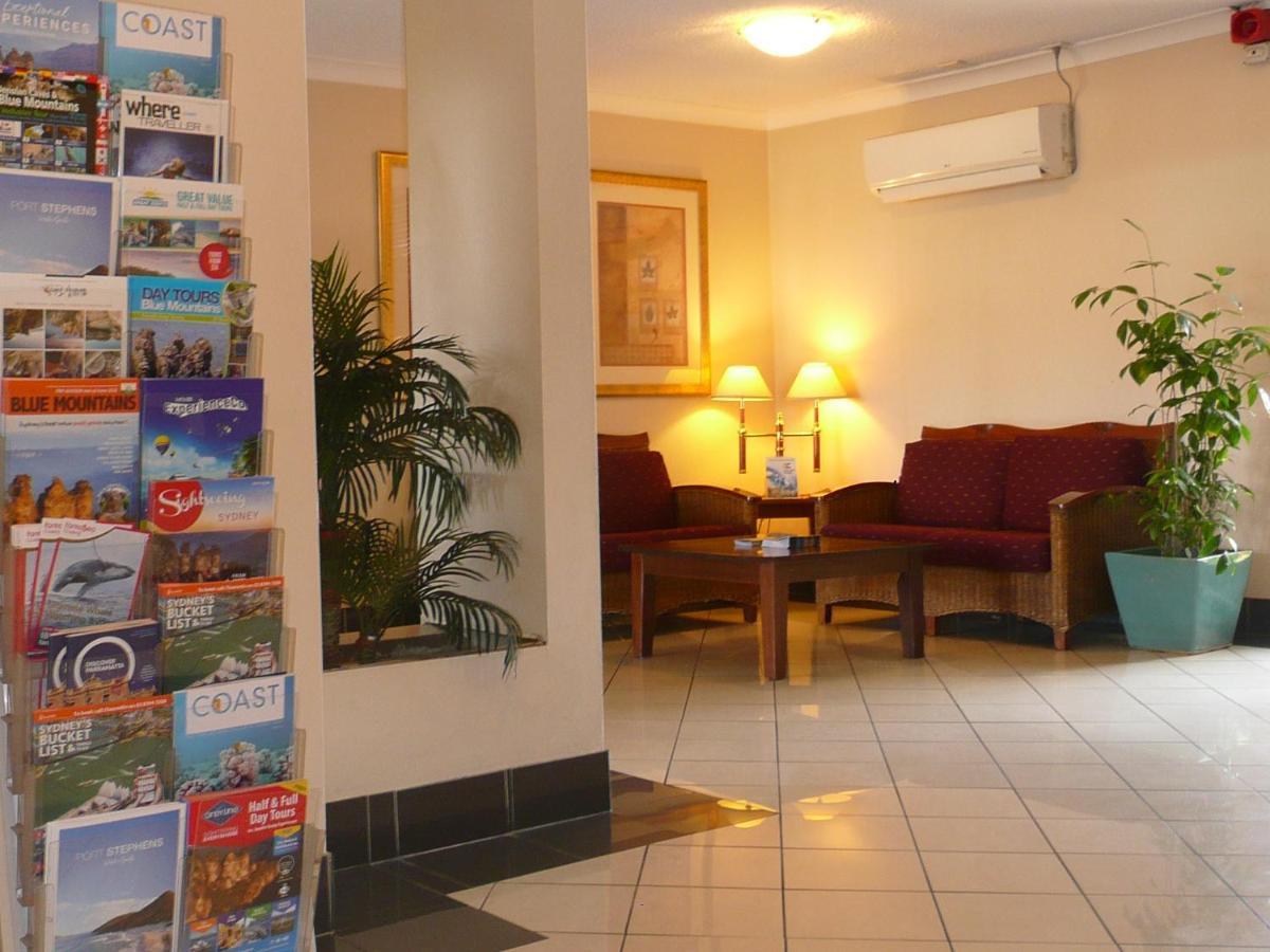 Parramatta City Motel Сидней Экстерьер фото
